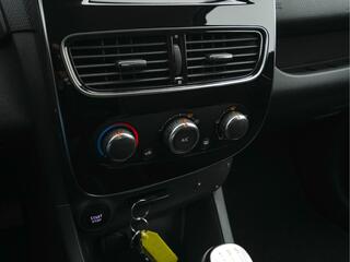 Renault CLIO 15
