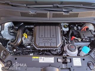 Volkswagen UP! 6