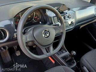 Volkswagen UP! 8