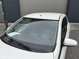 Peugeot 108 9