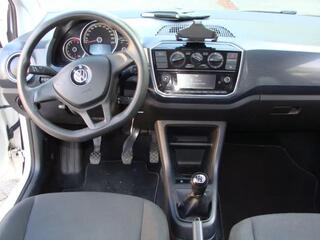 Volkswagen UP! 7