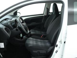 Peugeot 108 9
