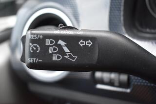 Volkswagen UP! 16
